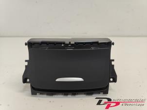 Used Front ashtray Mercedes A (W176) 1.6 A-180 16V Price € 10,00 Margin scheme offered by DP Auto-onderdelen & Demontage