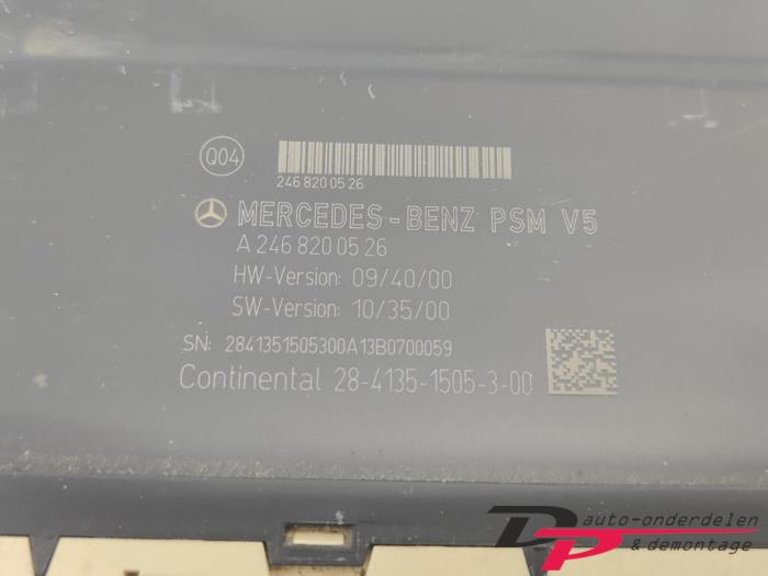 Seat computer from a Mercedes-Benz A (W176) 1.6 A-180 16V 2013