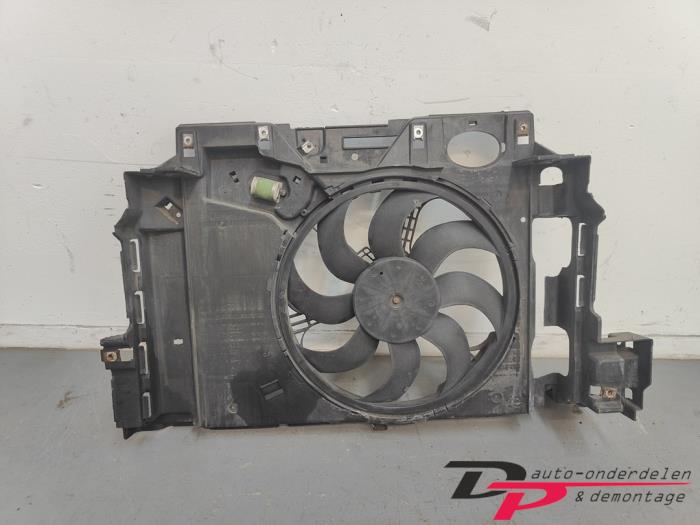 Używane Wentylator Fiat Stilo (192A/B) 1.8 16V Cena € 30,00 Procedura marży oferowane przez DP Auto-onderdelen & Demontage