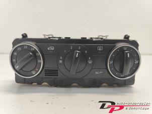 Usados Panel de control de calefacción Mercedes B (W245,242) 1.7 B-170 16V Precio € 22,00 Norma de margen ofrecido por DP Auto-onderdelen & Demontage
