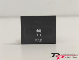 Usados Interruptor ESP Ford Focus C-Max 1.6 16V Ti-VCT Precio € 7,00 Norma de margen ofrecido por DP Auto-onderdelen & Demontage