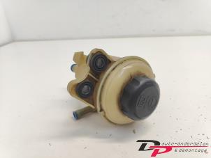 Used Power steering fluid reservoir Opel Antara (LA6) 2.0 CDTI 16V 4x4 Price € 13,00 Margin scheme offered by DP Auto-onderdelen & Demontage