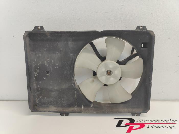 Używane Wentylator Suzuki Swift (ZA/ZC/ZD1/2/3/9) 1.5 VVT 16V Cena € 14,00 Procedura marży oferowane przez DP Auto-onderdelen & Demontage
