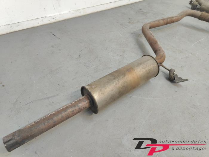 Exhaust central + rear silencer from a Volkswagen Golf VII (AUA) 2.0 GTD 16V 2014