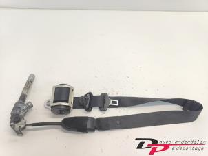 Usados Cinturón de seguridad derecha delante Opel Corsa D 1.0 Precio € 13,00 Norma de margen ofrecido por DP Auto-onderdelen & Demontage