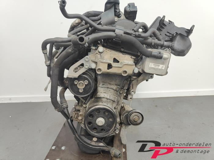 Engine Volkswagen Golf Vi 1 2 Tsi Bluemotion 03f100091a Cbz