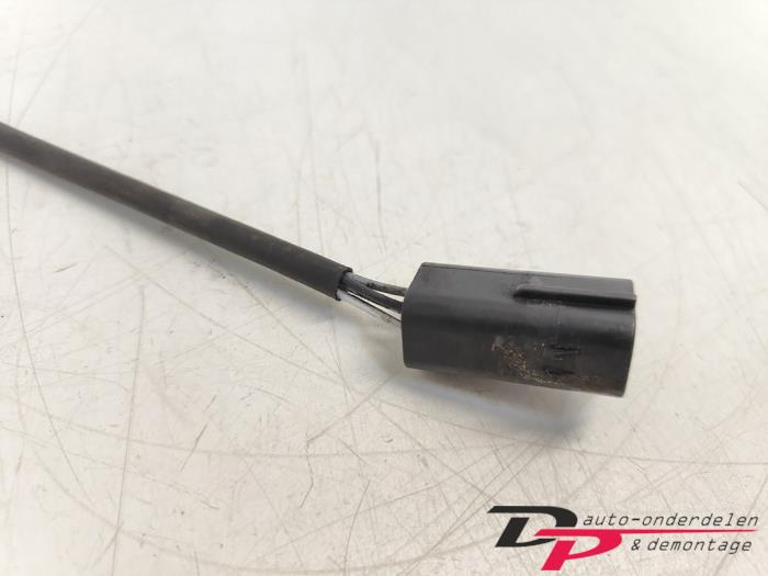 Lambda probe from a Chevrolet Spark (M300) 1.0 16V Bifuel 2012