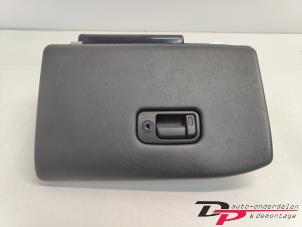 Used Glovebox Jaguar S-type (X200) 3.0 V6 24V Price € 25,00 Margin scheme offered by DP Auto-onderdelen & Demontage