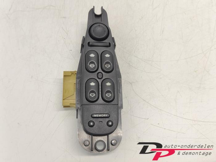 Electric window switch from a Jaguar S-type (X200) 3.0 V6 24V 2001
