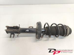 Used Front shock absorber rod, right Fiat Grande Punto (199) 1.4 Price € 23,00 Margin scheme offered by DP Auto-onderdelen & Demontage