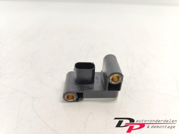 Begagnade Airbagsensor BMW 3 serie (E92) 320i 16V Pris € 13,00 Marginaltabell erbjuds av DP Auto-onderdelen & Demontage