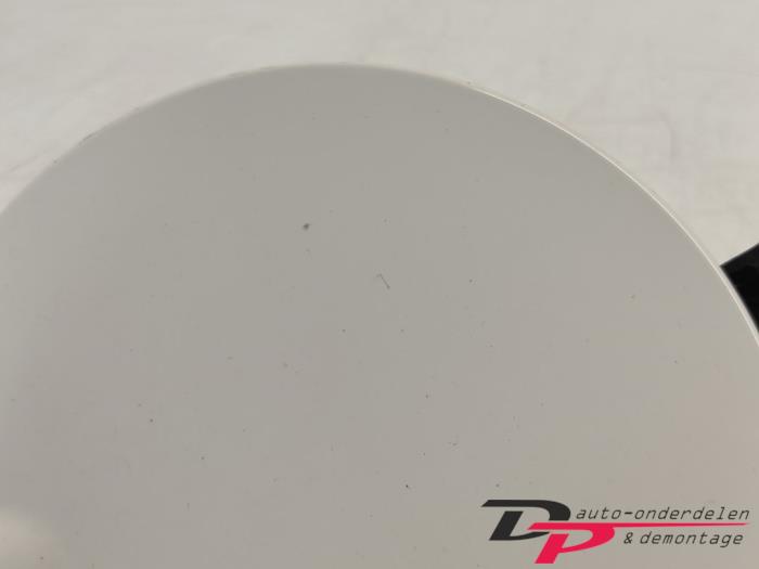 Tank cap cover from a Ford Ka II 1.2 2010