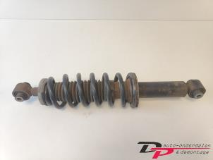 Used Rear shock absorber rod, left Peugeot 407 SW (6E) 2.0 16V Price € 30,00 Margin scheme offered by DP Auto-onderdelen & Demontage