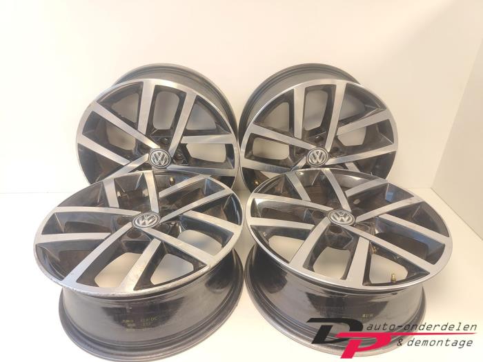 Set of sports wheels Volkswagen Golf VII 2.0 GTD 16V - 5G0601025CP ...