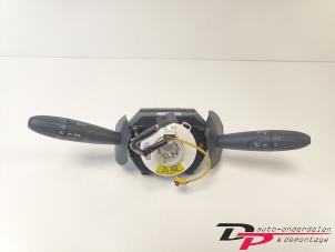 Usagé Commodo d'essuie glace Ford Ka II 1.2 Prix € 19,00 Règlement à la marge proposé par DP Auto-onderdelen & Demontage