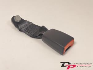 Usagé Attache ceinture arrière droite Ford Ka II 1.2 Prix € 8,00 Règlement à la marge proposé par DP Auto-onderdelen & Demontage