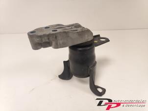 Used Engine mount Mazda 2 (DE) 1.3 16V S-VT High Power Price € 20,00 Margin scheme offered by DP Auto-onderdelen & Demontage