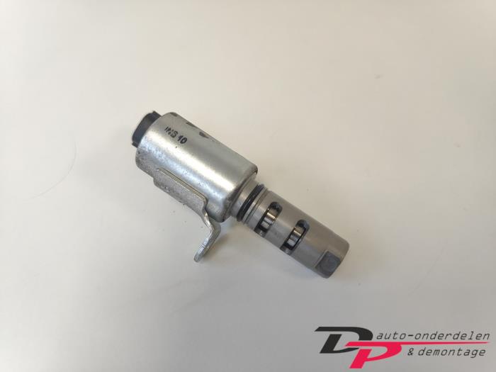Begagnade Kamaxelsensor Ford Kuga II (DM2) 1.6 EcoBoost 16V Pris € 25,00 Marginaltabell erbjuds av DP Auto-onderdelen & Demontage