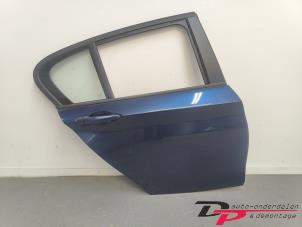Używane Drzwi prawe tylne wersja 4-drzwiowa BMW 1 serie (F20) 114i 1.6 16V Cena € 200,00 Procedura marży oferowane przez DP Auto-onderdelen & Demontage