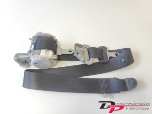 Used Front seatbelt, right Suzuki Swift (ZA/ZC/ZD1/2/3/9) 1.3 VVT 16V Price € 18,00 Margin scheme offered by DP Auto-onderdelen & Demontage