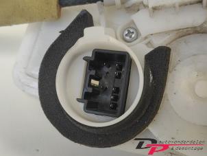 Serrure de porte arriere gauche occasion - Nissan PICK-UP - 80503-5P01A