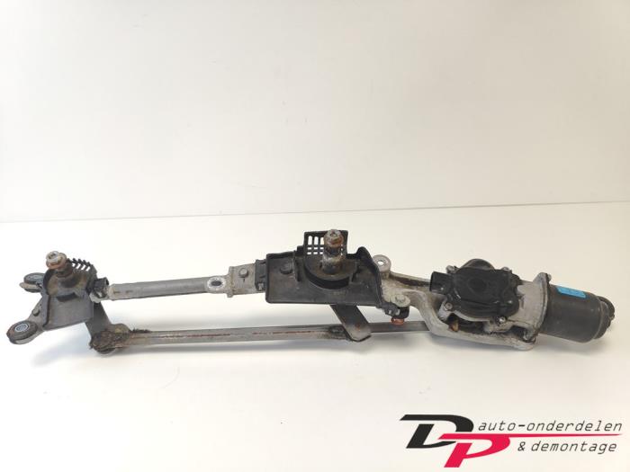 Silnik i mechanizm wycieraczki z Mazda 2 (DE) 1.3 16V S-VT High Power 2010