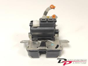 Used Tailgate lock mechanism Mitsubishi Colt (Z2/Z3) 1.3 16V Price € 9,00 Margin scheme offered by DP Auto-onderdelen & Demontage