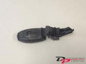 Used Steering wheel mounted radio control Peugeot 308 SW (4E/H) 1.6 VTI 16V Price € 8,00 Margin scheme offered by DP Auto-onderdelen & Demontage