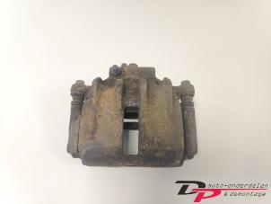 Used Front brake calliper, left Honda Civic (EP/EU) 1.4 16V Price € 19,00 Margin scheme offered by DP Auto-onderdelen & Demontage