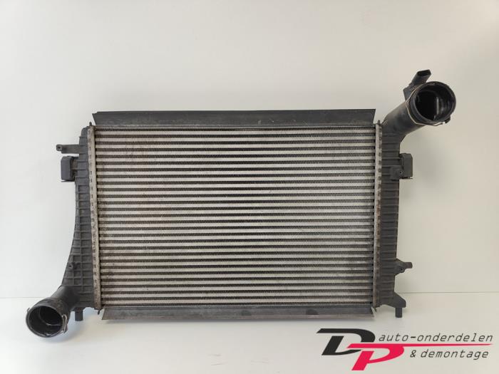 Coolant radiator