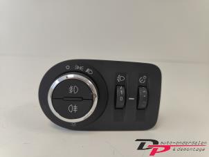 Gebrauchte Licht Schalter Opel Corsa D 1.2 16V Preis € 5,00 Margenregelung angeboten von DP Auto-onderdelen & Demontage