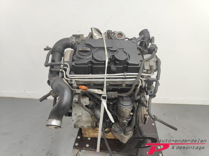 Engine Volkswagen Passat Variant 2.0 TDI 140 - 03G100032L BMP