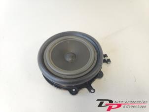 Used Speaker Audi A4 Avant (B7) 1.8 T 20V Price € 9,00 Margin scheme offered by DP Auto-onderdelen & Demontage