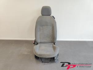 Used Seat, left Ford Fiesta 5 (JD/JH) 1.3 Price € 60,00 Margin scheme offered by DP Auto-onderdelen & Demontage