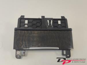 Used Front ashtray Audi Q7 (4LB) 3.0 TDI V6 24V Price € 20,00 Margin scheme offered by DP Auto-onderdelen & Demontage