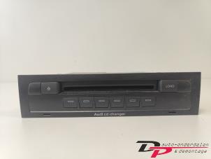 Used CD changer Audi Q7 (4LB) 3.0 TDI V6 24V Price € 75,00 Margin scheme offered by DP Auto-onderdelen & Demontage