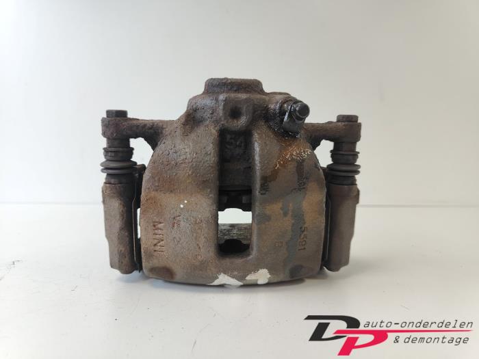 Gebrauchte Bremszange links vorne Mini Mini (R56) 1.6 16V Cooper Preis € 9,00 Margenregelung angeboten von DP Auto-onderdelen & Demontage