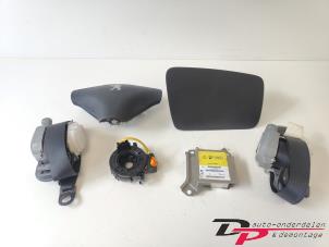 Used Airbag set + module Peugeot 107 1.0 12V Price € 165,00 Margin scheme offered by DP Auto-onderdelen & Demontage