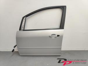 Used Door 4-door, front left Ford C-Max (DM2) 1.8 16V Price € 100,00 Margin scheme offered by DP Auto-onderdelen & Demontage