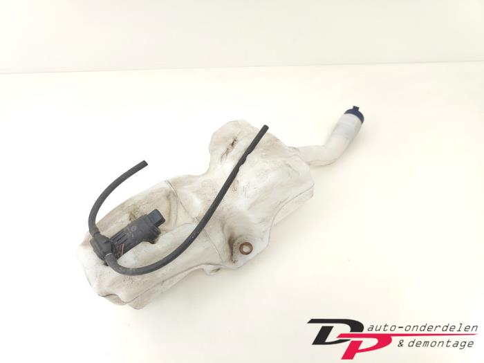 Front windscreen washer reservoir from a Ford Ka II 1.2 2010