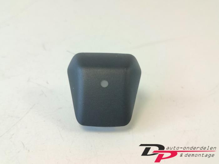 Begagnade Ljussensor Kia Picanto (TA) 1.0 12V Pris € 10,00 Marginaltabell erbjuds av DP Auto-onderdelen & Demontage