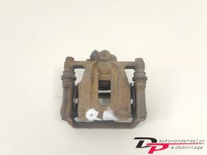 Used Rear brake calliper, right Mercedes A (W169) 1.7 A-170 5-Drs. Price € 14,00 Margin scheme offered by DP Auto-onderdelen & Demontage
