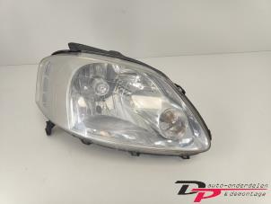 Used Headlight, right Volkswagen Fox (5Z) 1.2 Price € 24,00 Margin scheme offered by DP Auto-onderdelen & Demontage