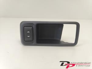 Usados Interruptor de ventanilla eléctrica Ford C-Max (DM2) 1.8 16V Precio € 7,00 Norma de margen ofrecido por DP Auto-onderdelen & Demontage