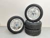 Sport rims set + tires from a BMW 3 serie (E90), 2005 / 2011 316i 16V, Saloon, 4-dr, Petrol, 1.597cc, 90kW (122pk), RWD, N43B16A, 2007-09 / 2011-10, PF31; PF32; VF31 2008