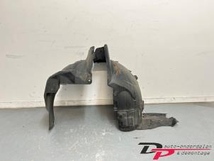 Begagnade Isolering, hjulhus Mercedes A (W169) 1.7 A-170 5-Drs. Pris € 19,00 Marginaltabell erbjuds av DP Auto-onderdelen & Demontage