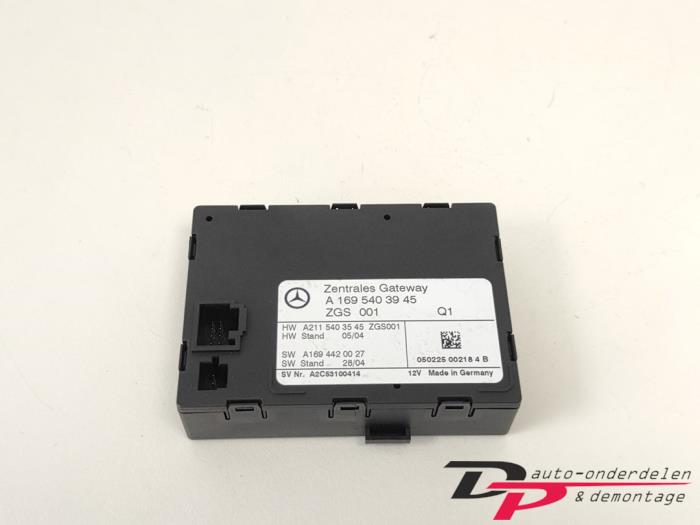 Używane Modul gateway Mercedes A (W169) 1.7 A-170 5-Drs. Cena € 10,00 Procedura marży oferowane przez DP Auto-onderdelen & Demontage