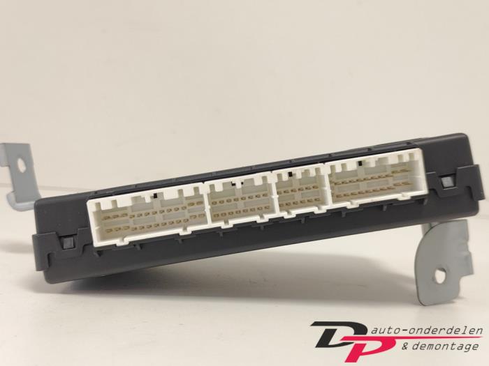 Kia Rio Ignition Module Ignition lock + computer Kia Rio III 1.1 CRDi VGT 12V - 954301W500 D3FA
