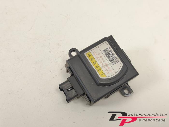 Kia Rio Ignition Module Ignition lock + computer Kia Rio III 1.1 CRDi VGT 12V - 954301W500 D3FA