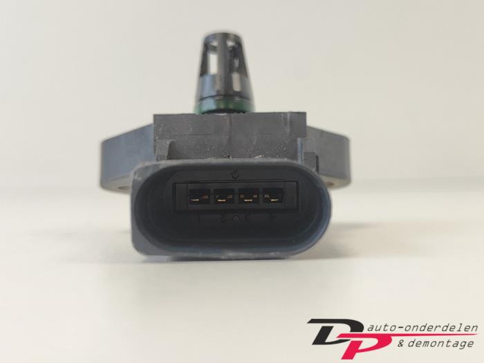 Map Sensor (Einlasskrümmer) van een Skoda Octavia (5EAA) 1.0 TSI 12V 2018